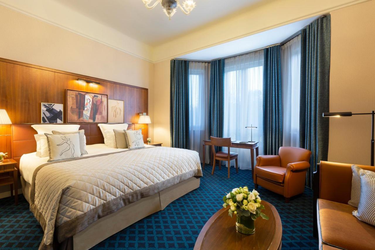 Hotel Barrire Le Westminster Le Touquet Eksteriør billede A room at the Hotel de Crillon
